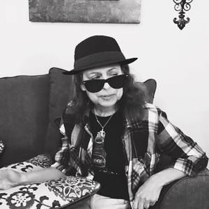 Meet your Posher, Diane